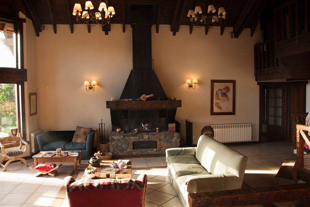Hosteria Naranjo En Flor Villa La Angostura Luaran gambar